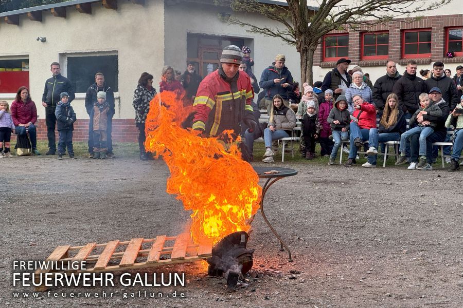 Osterfeuer 2025